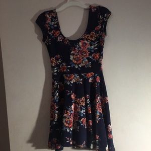 Scoop Neck dress